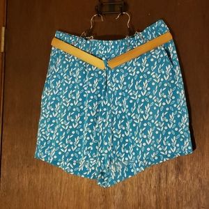 Lane Bryant flowing shorts w/POCKETS
